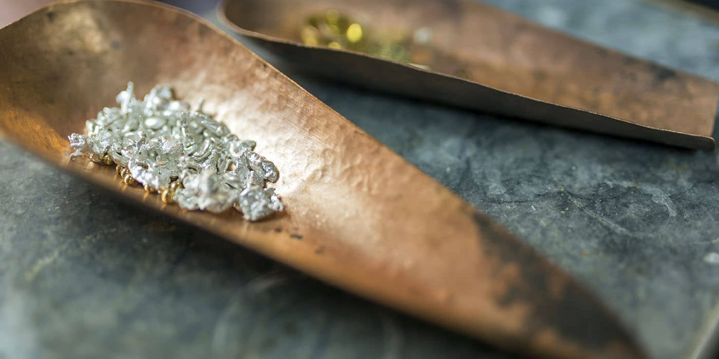 closeup-of-jewelry-2021-08-26-17-32-33-utc